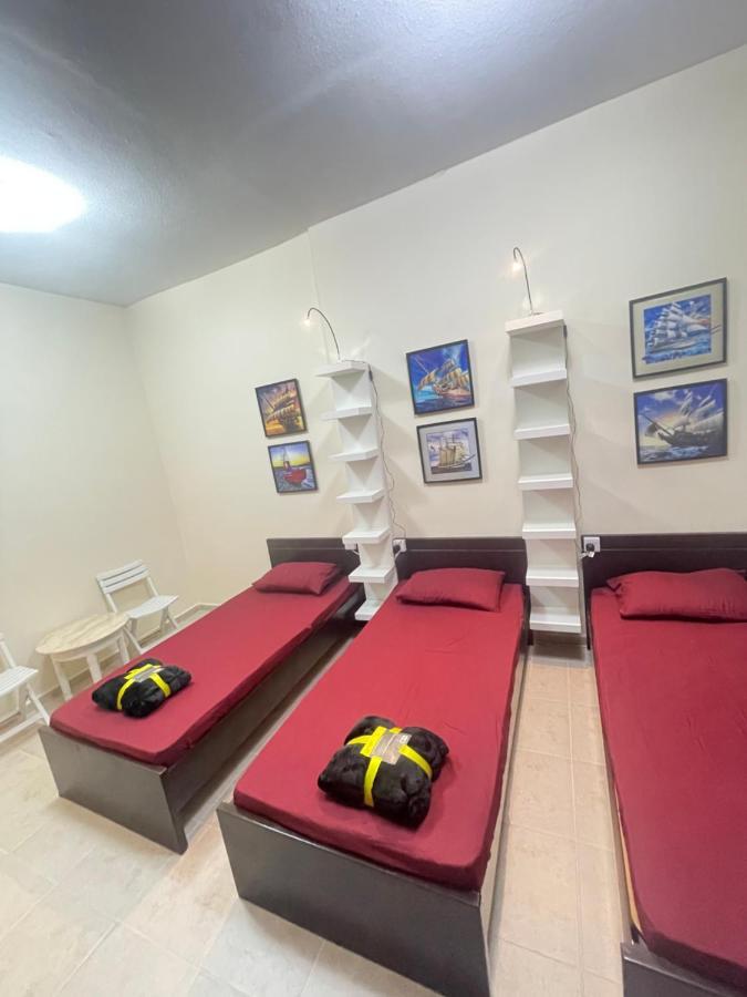 Хостел Dxb Backpackers Executive Дубай Екстер'єр фото