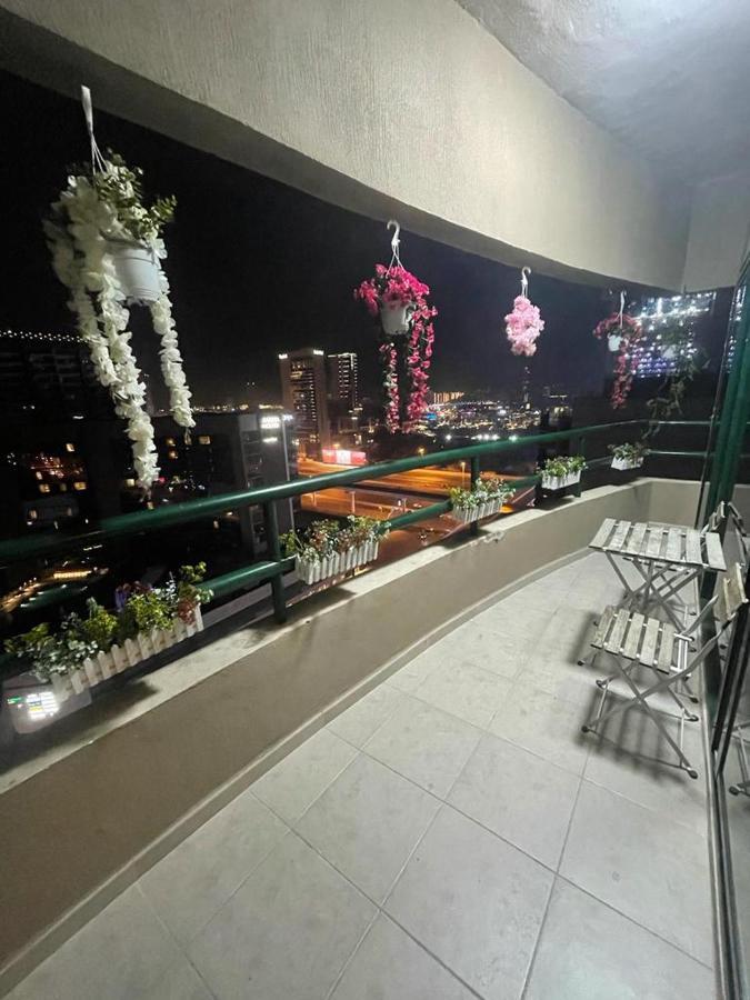 Хостел Dxb Backpackers Executive Дубай Екстер'єр фото